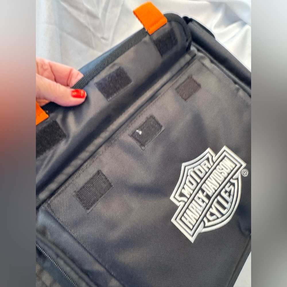 Harley-Davidson Black and Orange Thermal Bag - Picture 5 of 13